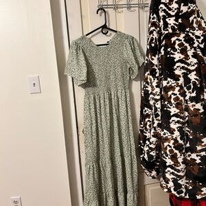 Elegant Green Floral Dress